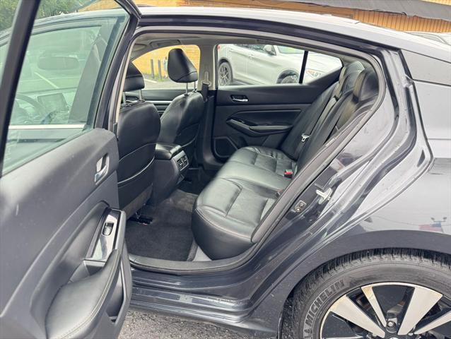 Photo of 2020 Storm Blue Metallic Nissan Altima