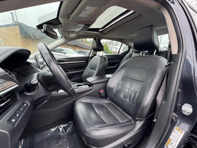 Photo of 2020 Storm Blue Metallic Nissan Altima