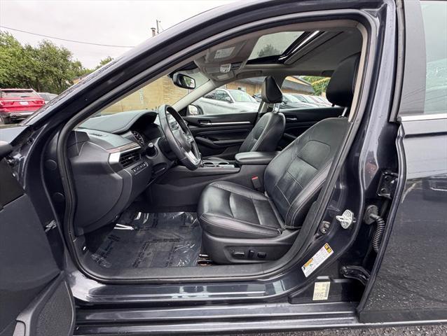 Photo of 2020 Storm Blue Metallic Nissan Altima