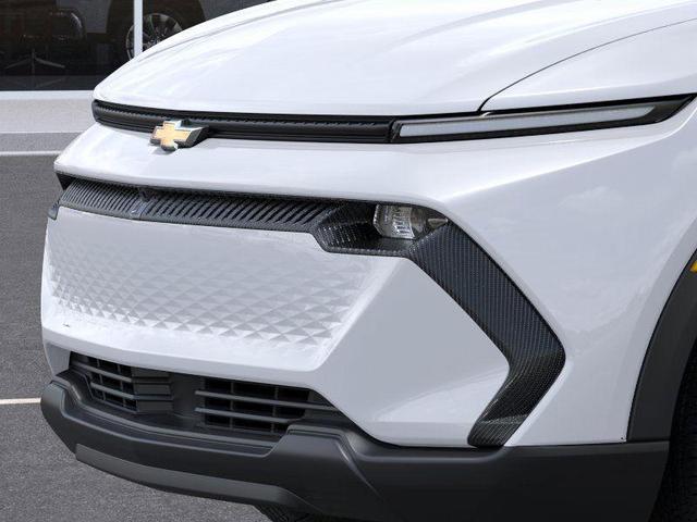 Photo of 2026 Summit White Chevrolet Equinox EV