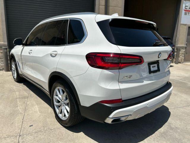 Photo of 2019 White BMW X5