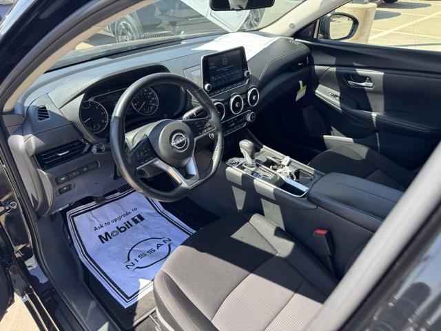 Photo of 2025 Black Nissan Sentra