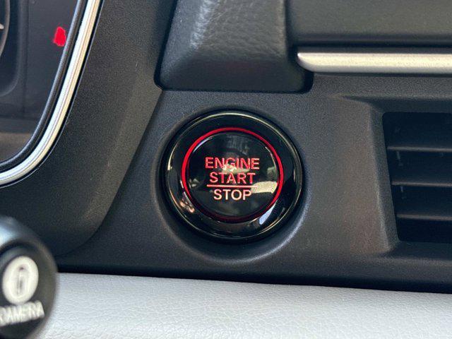 Photo of 2023 Obsidian Blue Pearl Honda Pilot
