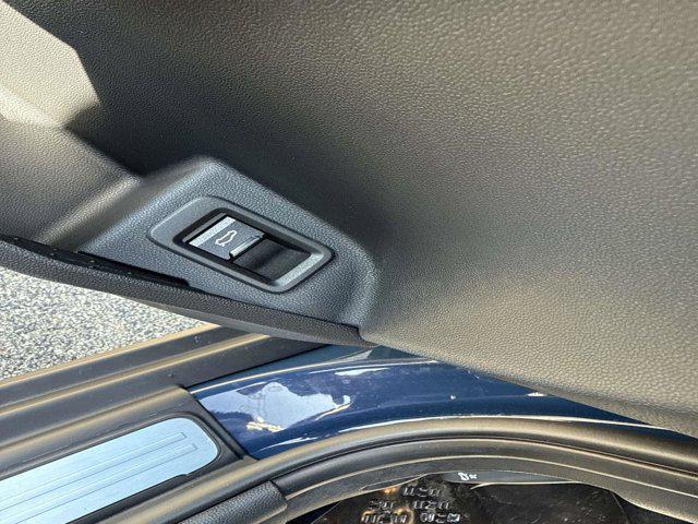 Photo of 2026 Blue Metallic MINI Hardtop