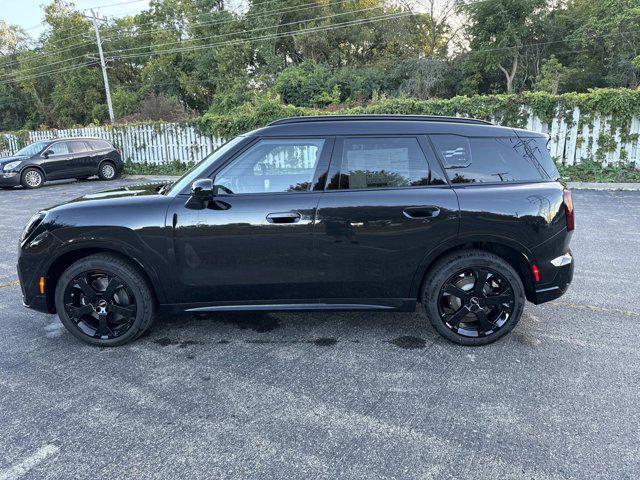 Photo of 2026 Midnight Black MINI Countryman
