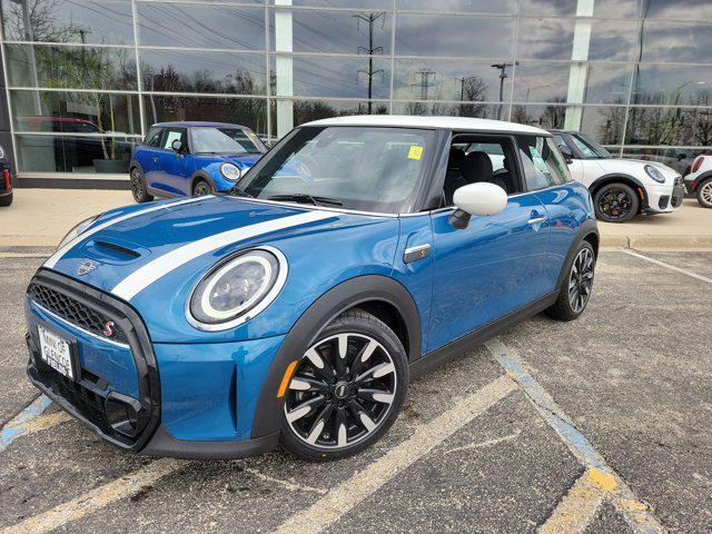 2023 MINI Hardtop