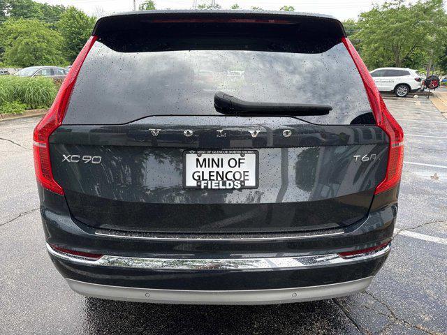 Photo of 2022 Savile Grey Metallic Volvo XC90