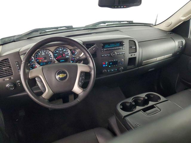 Photo of 2010 Sheer Silver Metallic Chevrolet Silverado 1500