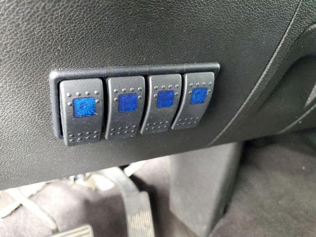 Photo of 2010 Sheer Silver Metallic Chevrolet Silverado 1500