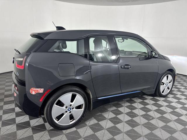 Photo of 2015 Laurel BMW i3