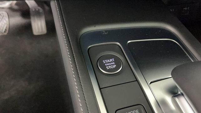 Photo of 2025 Grand Blue INFINITI QX60