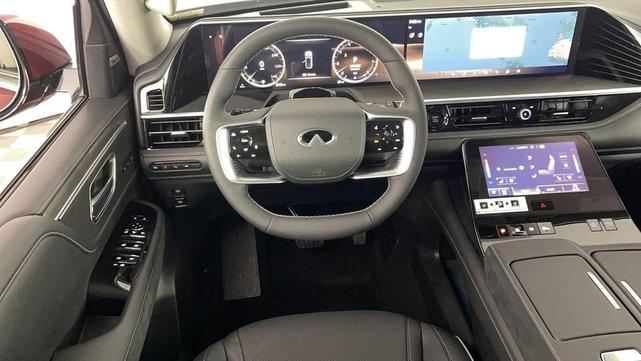 Photo of 2025 Coulis Red INFINITI QX80