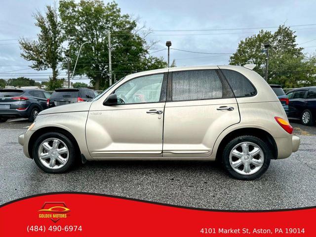 Photo of 2004 Gold Chrysler PT Cruiser