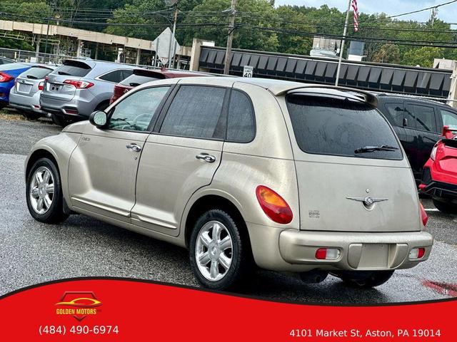 Photo of 2004 Gold Chrysler PT Cruiser