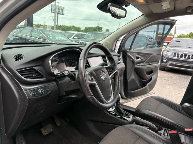 Photo of 2017 Quicksilver Metallic Buick Encore