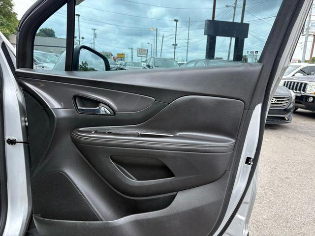 Photo of 2017 Quicksilver Metallic Buick Encore