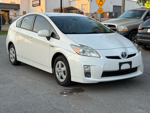 Photo of 2010 White Toyota Prius