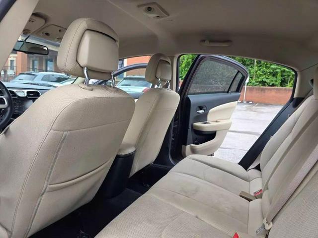 Photo of 2013 Brown Chrysler 200