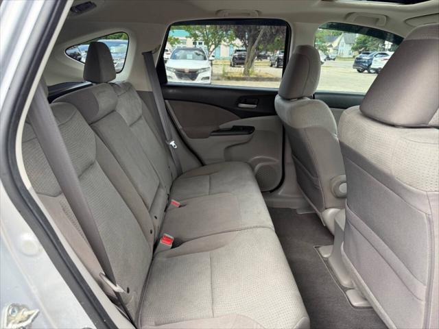 Photo of 2013 Alabaster Silver Metallic Honda CR-V