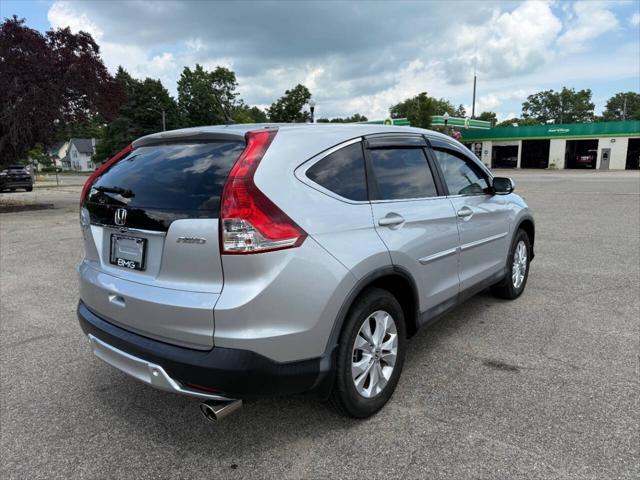 Photo of 2013 Alabaster Silver Metallic Honda CR-V