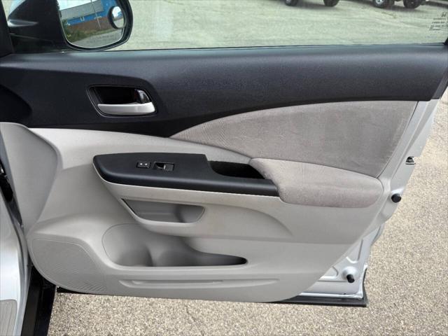 Photo of 2013 Alabaster Silver Metallic Honda CR-V