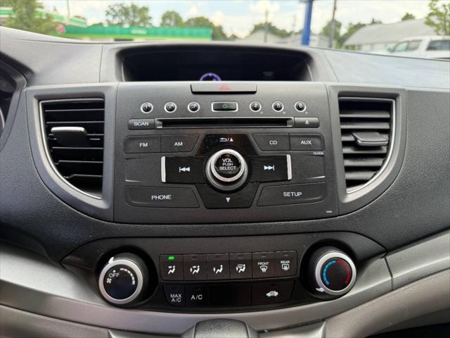 Photo of 2013 Alabaster Silver Metallic Honda CR-V