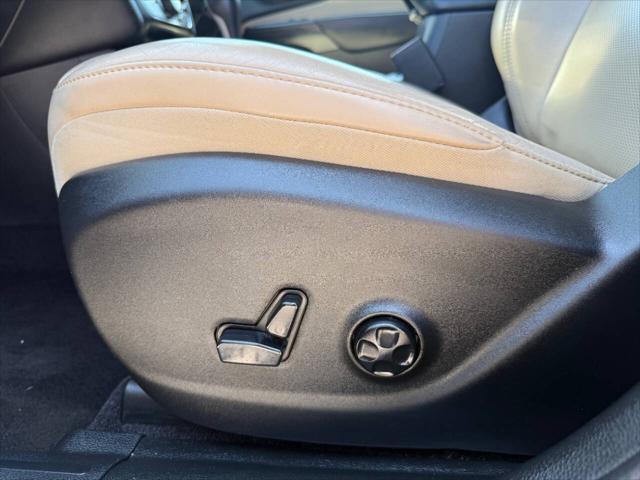Photo of 2017 Deep Cherry Red Crystal Pearlcoat Jeep Cherokee