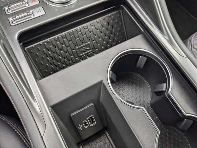 Photo of 2025 White Platinum Clearcoat Metallic Lincoln Nautilus