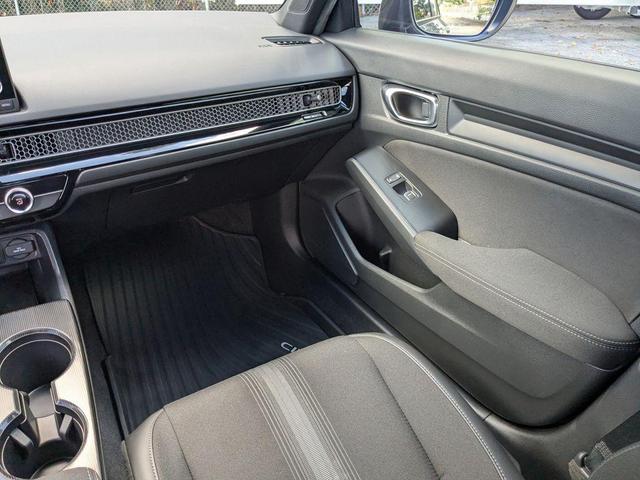 Photo of 2025 Solar Silver Metallic Honda Civic