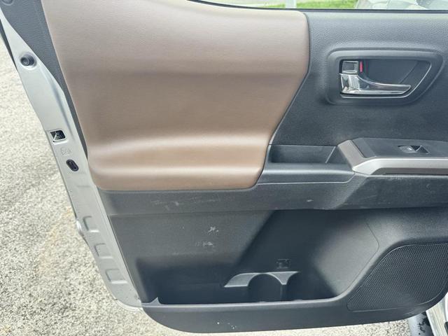 Photo of 2022 Celestial Silver Metallic Toyota Tacoma