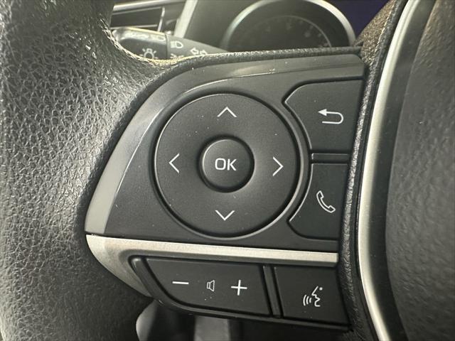 Photo of 2022 White Toyota Camry