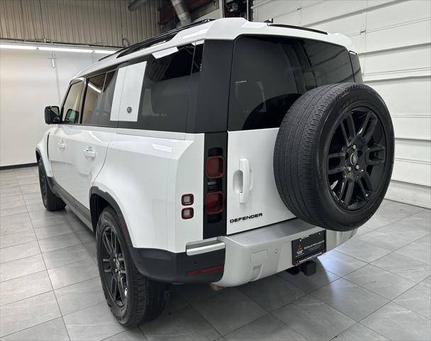 Photo of 2024 Fuji White Land Rover Defender