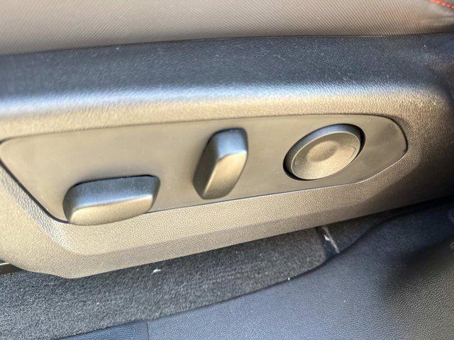 Photo of 2025 Sterling Gray Metallic Chevrolet Colorado