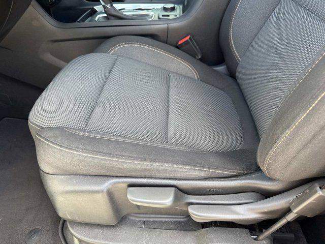 Photo of 2020 Summit White Chevrolet Traverse