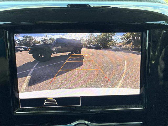 Photo of 2020 Summit White Chevrolet Traverse