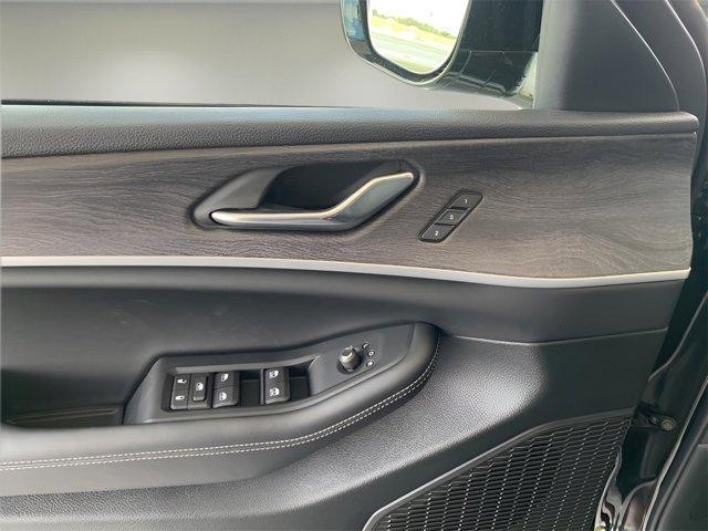 Photo of 2025 Diamond Black Jeep Grand Cherokee L