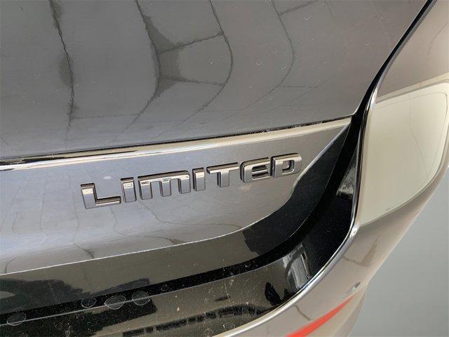 Photo of 2025 Diamond Black Jeep Grand Cherokee L