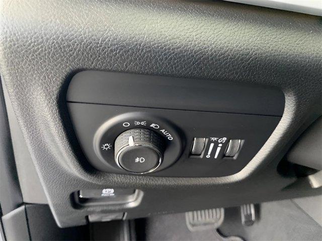 Photo of 2025 Diamond Black Jeep Grand Cherokee L