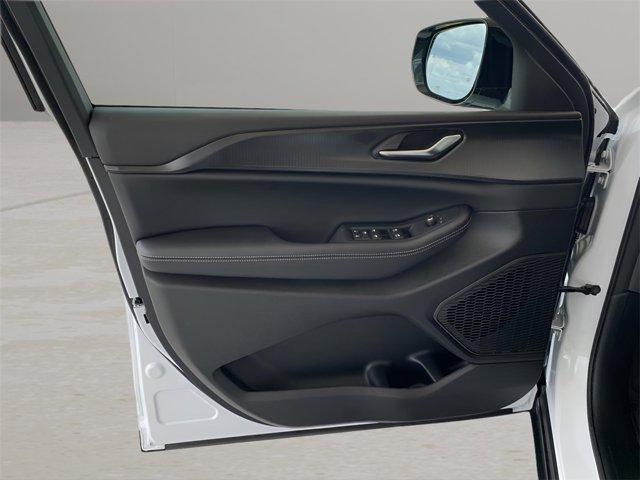 Photo of 2025 Bright White Clearcoat Jeep Grand Cherokee L