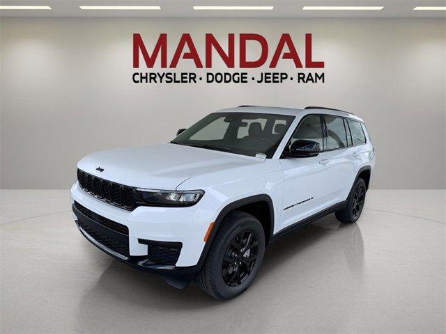 Photo of 2025 Bright White Clearcoat Jeep Grand Cherokee L