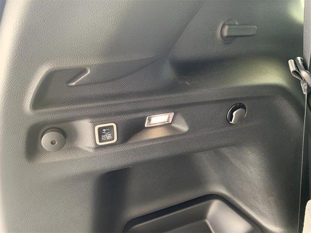 Photo of 2025 Bright White Clearcoat Jeep Grand Cherokee L