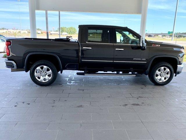 Photo of 2020 Oxford Brown Metallic Chevrolet Silverado 2500