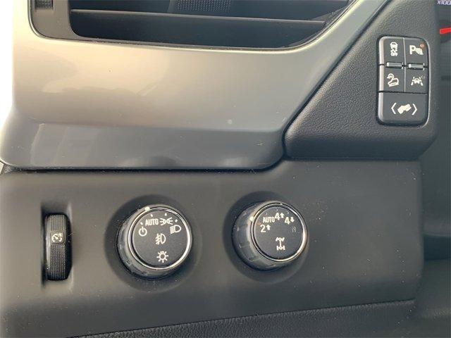 Photo of 2020 Summit White Chevrolet Tahoe