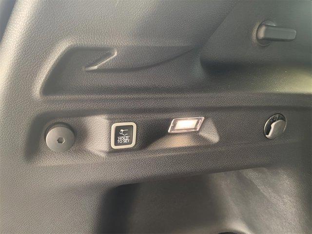 Photo of 2025 Diamond Black Jeep Grand Cherokee L