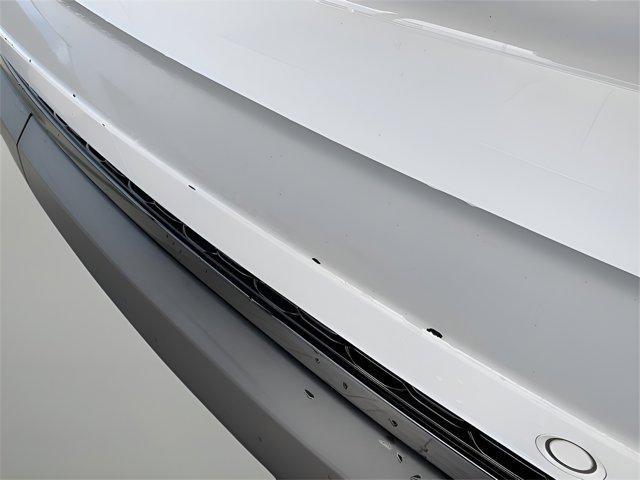 Photo of 2023 Bright White Clearcoat Jeep Grand Cherokee L