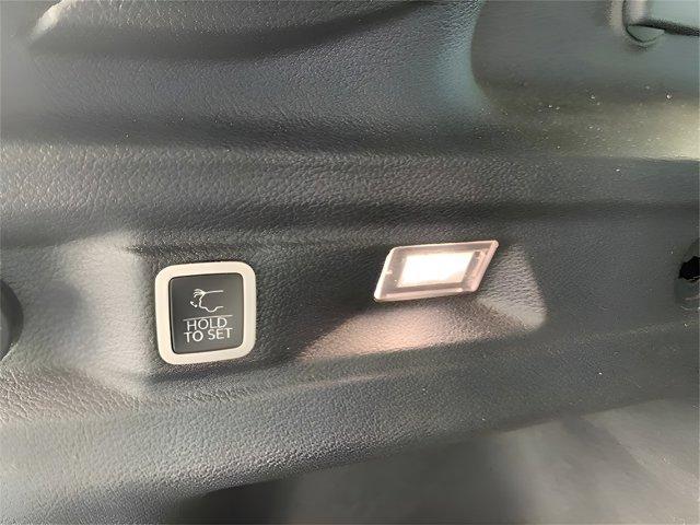 Photo of 2023 Bright White Clearcoat Jeep Grand Cherokee L
