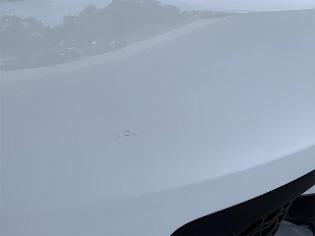 Photo of 2023 Bright White Clearcoat Jeep Grand Cherokee L
