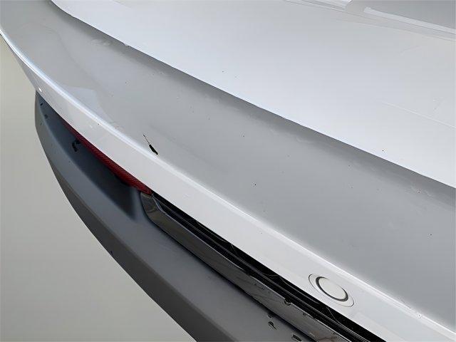 Photo of 2023 Bright White Clearcoat Jeep Grand Cherokee L