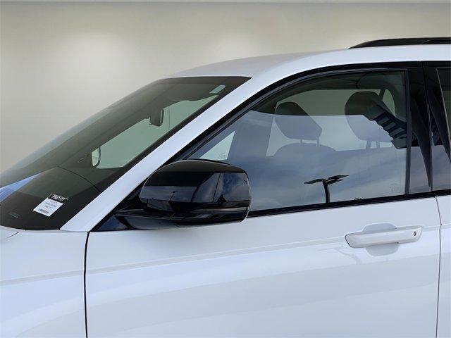 Photo of 2023 Bright White Clearcoat Jeep Grand Cherokee L