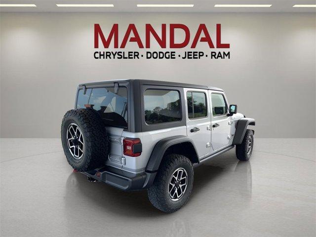 Photo of 2024 Silver Zynith Clearcoat Jeep Wrangler